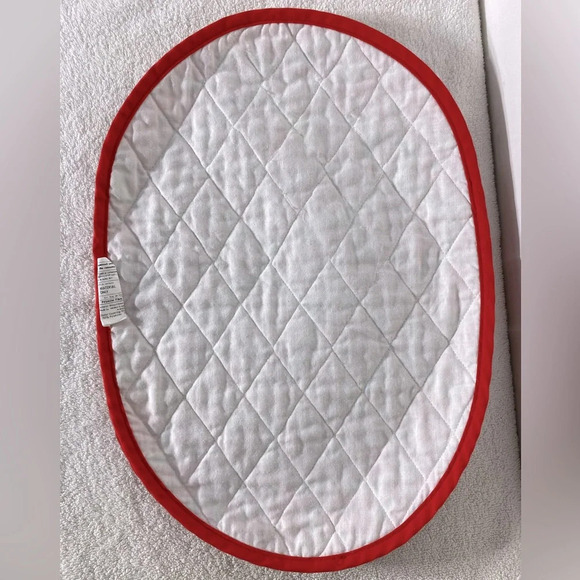 Vintage Red Green Festive Oval Christmas Placemats x2 - Picture 6 of 10